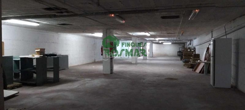 Foto 933dd023-c2c7-4136-9126-cdc2935fc7a6. Local comercial a Fenals Lloret de Mar