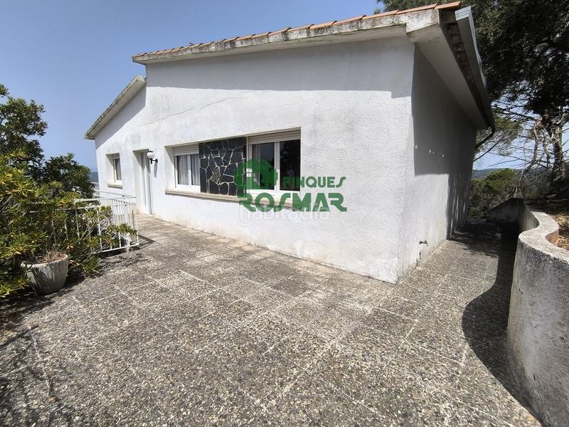 Foto c7d52839-c020-4c2f-81df-d64769bc78d5. Casa amb aparcament a Roca Grossa Lloret de Mar