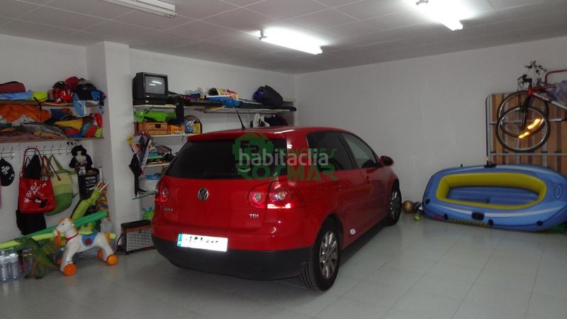 Foto b0301ebf-3746-44d7-a150-b325ab9548bd. Casa amb calefacció aparcament a Centre Lloret de Mar