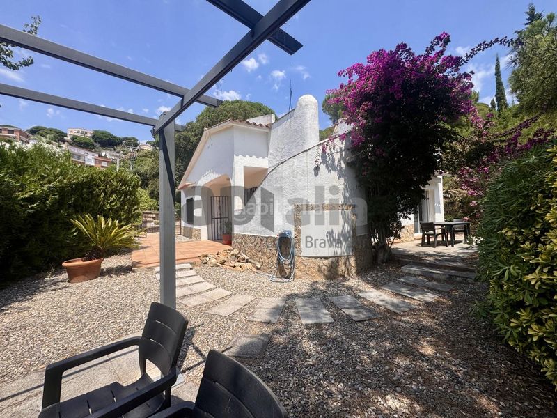 Foto 28c976fa-bd33-49f4-a8f7-dd95a1f35e83. Casa amb calefacció a Canyelles Lloret de Mar