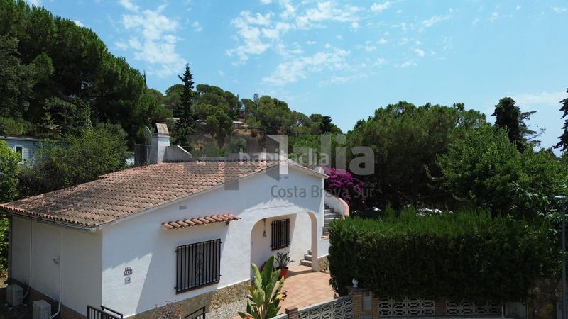 Foto c4d70141-d30e-44b0-ac3d-7720dac75a4f. Casa amb calefacció a Canyelles Lloret de Mar