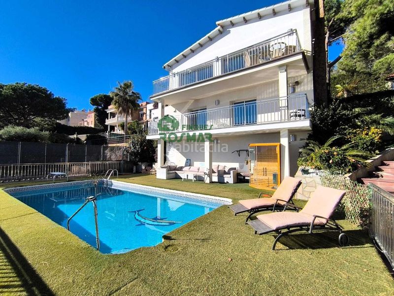 Foto 49c6bba5-f062-4bd5-b469-96f23ea71fae. Casa amb calefacció aparcament piscina a Serra Brava Lloret de Mar