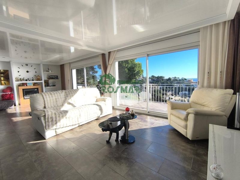 Foto a105d5e3-3fe0-4b86-833e-ae3750de6fb0. Casa amb calefacció aparcament piscina a Serra Brava Lloret de Mar