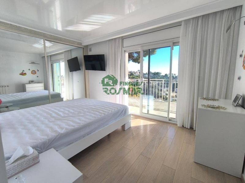 Foto cc8ec8fb-9271-49f2-8add-7472ab0cad64. Casa amb calefacció aparcament piscina a Serra Brava Lloret de Mar
