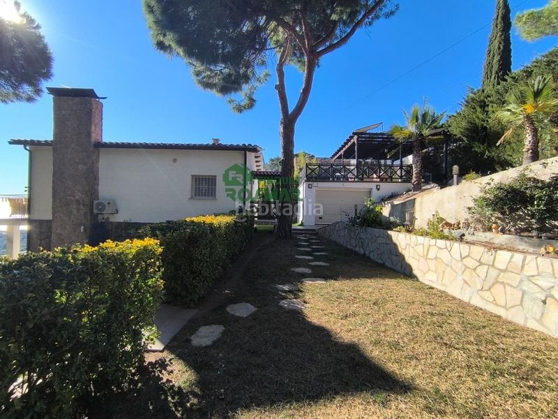 Foto f24a1e04-898f-43c0-a306-6969985cd9d8. Casa amb calefacció aparcament piscina a Serra Brava Lloret de Mar