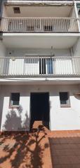 Casa adossada  Ronda sant pere. Casa adosada céntrica