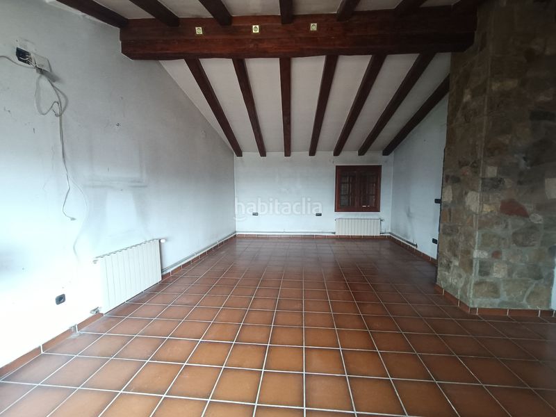 Foto 3af3ac62-6eb4-4ffb-b707-585ad8da8556. Casa amb xemeneia calefacció a Camarasa