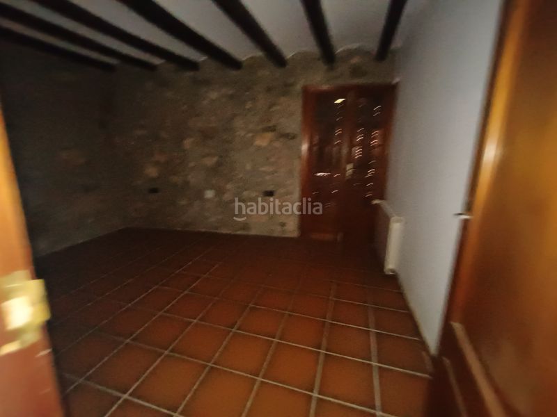 Foto 3b179902-9798-4d99-b669-222d732128dd. Casa amb xemeneia calefacció a Camarasa