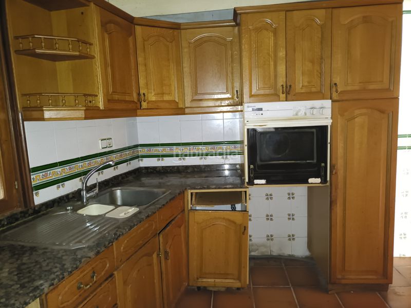Foto 5ff08a9c-2a56-4c61-94c1-316a4ab829e7. Casa amb xemeneia calefacció a Camarasa