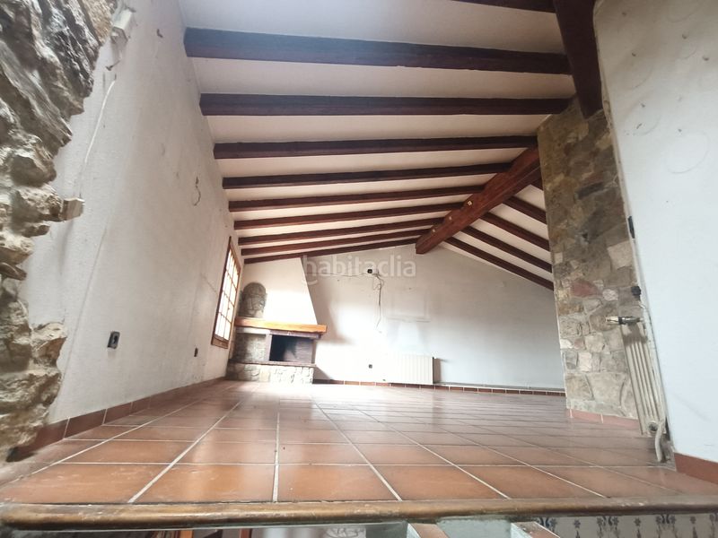 Foto d0e413c4-cf63-4792-8cab-f1ca4ea494bf. Casa amb xemeneia calefacció a Camarasa