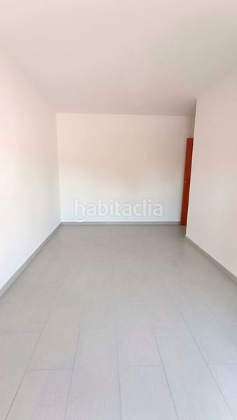 Foto 4a773558-961c-46a3-b98e-1486e8cb49d4. Pis amb calefacció aparcament a Palau d´Anglesola (El)