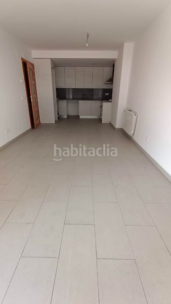 Foto a58a3d62-b585-4d1b-8b77-2568552c04f7. Pis amb calefacció aparcament a Palau d´Anglesola (El)