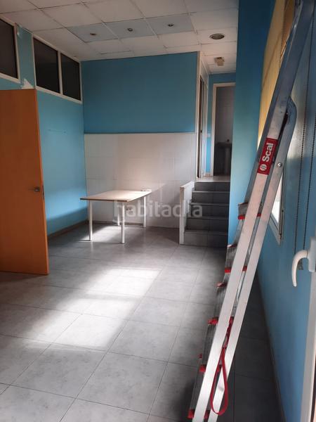 Foto 09d26d9a-3cb9-4170-adce-4bbd82245c6a. Location local commercial dans Lledoner Granollers