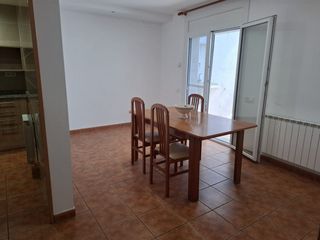 Lloguer Pis a Canovelles. Piso ideal parejas