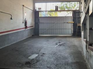 Autoparkplatz in Passeig universal 1