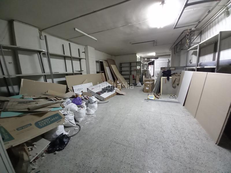 Foto 7e60a7a7-6ee8-4b74-a272-4be561dab288. Location local commercial dans avinguda meridiana 596 dans Barcelona