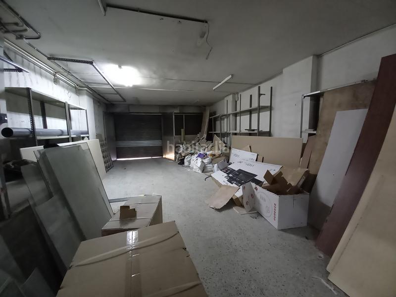 Foto e4688841-e73b-4992-9f3a-6053457ccb0e. Location local commercial dans avinguda meridiana 596 dans Barcelona