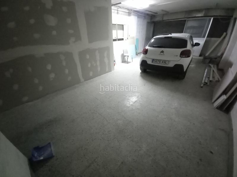 Foto f23144be-36b6-41ff-ac99-1b510ebe2ff8. Rent business premise in avinguda meridiana 596 in Barcelona