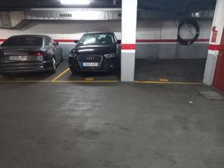 Location Parking voiture à Carrer del tajo 37. Para coche y moto