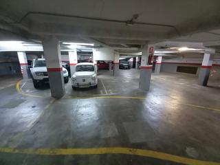 Rent Motorcycle parking in Torrent de can mariner 15