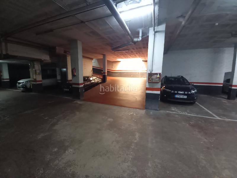 Foto 938948b1-05de-4a2d-ad9b-fd3243218e5f. Miete autoparkplatz in carrer de santa amàlia 24 in Barcelona