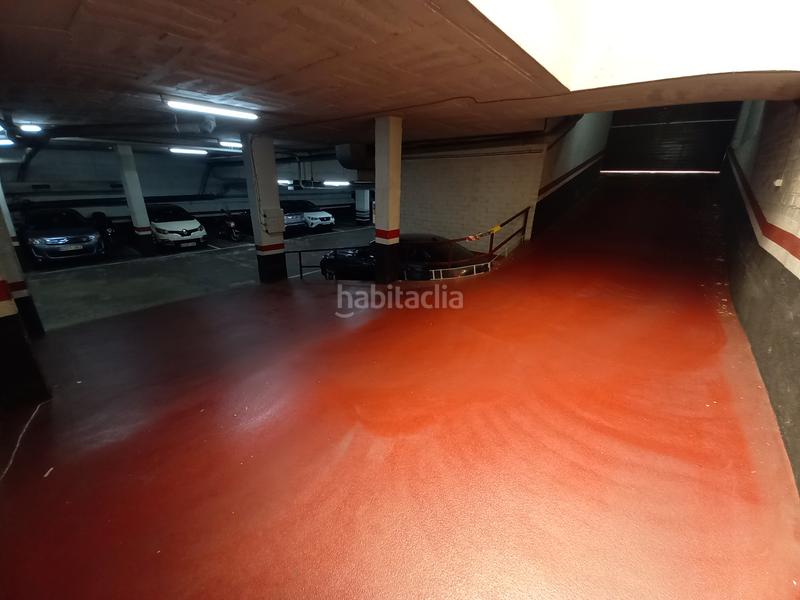 Foto c3c6d5c5-5340-4a79-a2f2-67d88fb37098. Rent car parking in carrer de santa amàlia 24 in Horta Barcelona