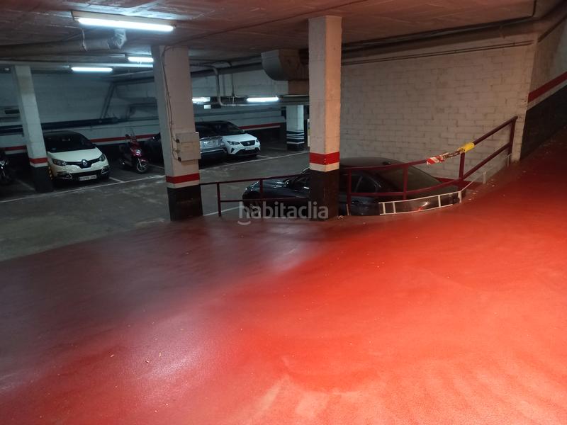 Foto edb2e953-bbbf-4069-bd52-b2ebe8c55b60. Rent car parking in carrer de santa amàlia 24 in Horta Barcelona