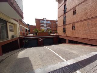 Location Parking voiture  Carrer de coïmbra 31