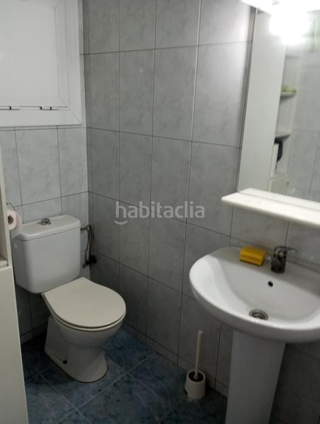 Foto 6a3d35a5-6b90-4568-890f-1c111fb812b6. Local comercial se vende local reformado de 75 m2 en planta + altillo de 30 m2 en Terrassa