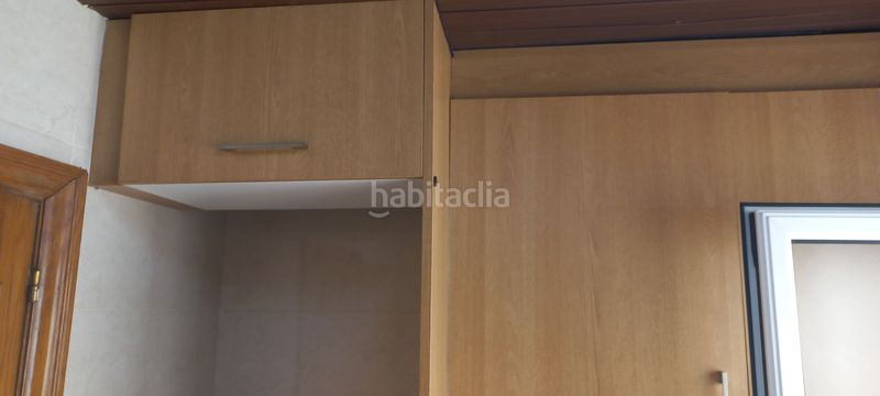 Foto a84eeae3-3a50-4825-b38b-5f2d5a7f9a06. Flat with heating in Can Roca Terrassa