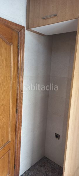 Foto f039250d-db1c-4252-84e7-abf15c1f02e7. Flat with heating in Can Roca Terrassa