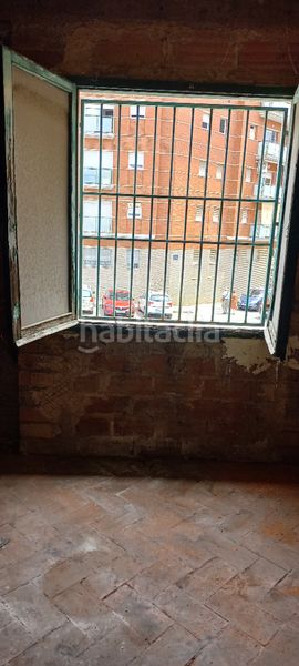 Foto 0f9623c4-9bbd-4aa4-8c42-7424b0be8303. Edifici a Egara Terrassa