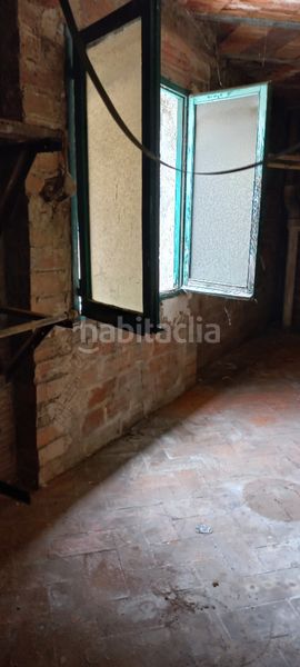 Foto 52c0b502-1fe6-4a7f-8e24-572f88a51989. Edifici a Egara Terrassa