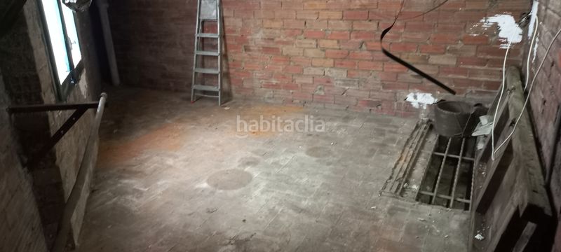 Foto a56ea779-4a51-4991-b7bf-08c0c3a0ed4d. Edifici a Egara Terrassa