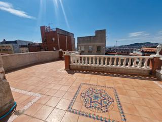 Maison  Carrer de l'artesania