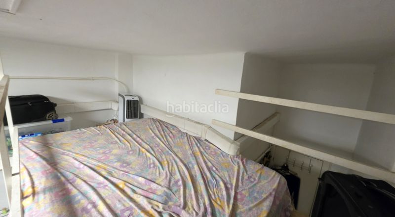 Foto 3eadd8a1-1804-4ee2-9684-5099fa9265bf. Estudi a Roquetes Barcelona