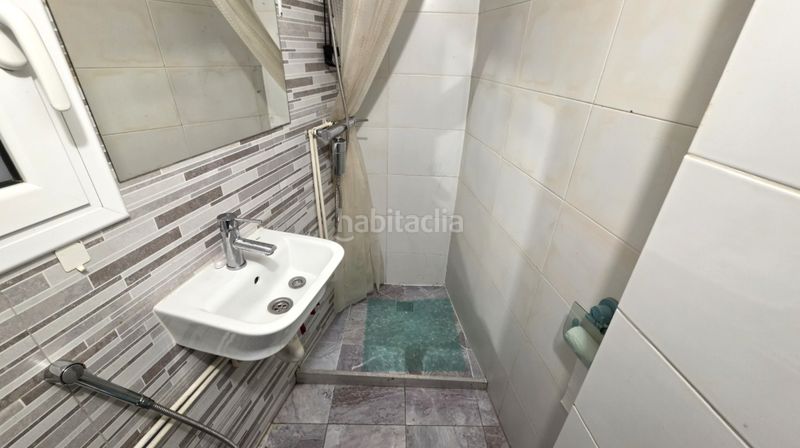 Foto 4af824f0-4aa9-4e1c-bffb-8696c3c87806. Estudi a Roquetes Barcelona