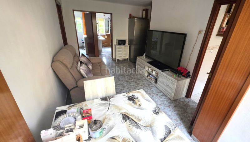 Foto 0b456d47-43ab-429d-9d0f-44b328566532. Piso en Trinitat Nova Barcelona