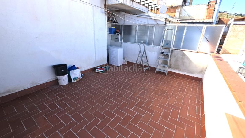 Foto 5bd534ba-cf45-4d15-8077-3a2e936d7e3e. Àtic amb calefacció a Roquetes Barcelona