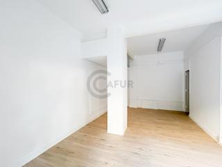 Alquiler Local Comercial en El Camp de l´Arpa del Clot