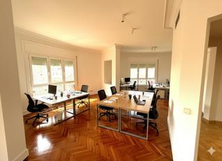 Lloguer Oficina  Va augusta