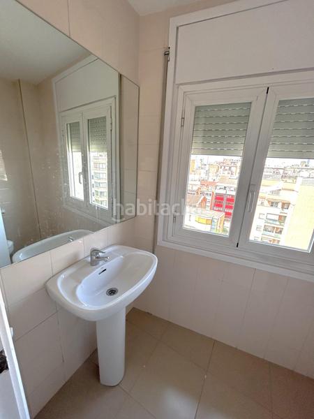 Foto 09cf7bbf-664c-4c80-b7ab-49c370ad026f. Location bureau dans Putget - Farró Barcelona