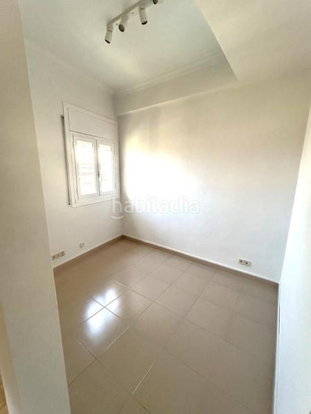 Foto ecd1378e-6994-493e-9af0-72821a77f77e. Miete büro in Putget - Farró Barcelona