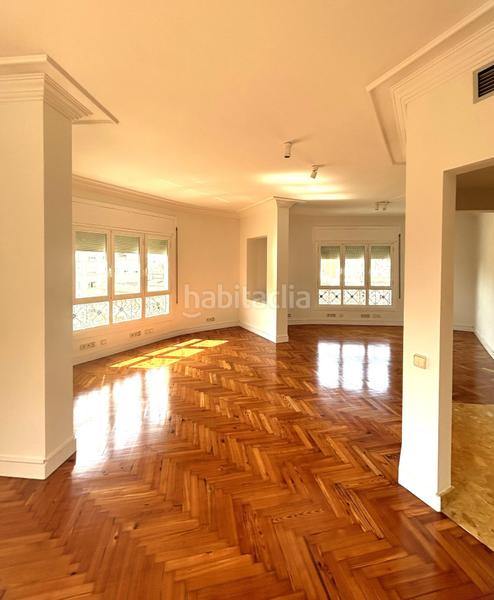 Foto 2bb1e1b1-7ddf-4e71-9910-085308723af0. Alquiler oficina en Putget - Farró Barcelona