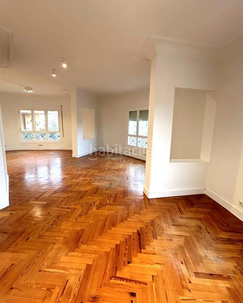 Foto 6c8484b7-3ea8-48f8-b005-e1bfcab3109f. Alquiler oficina en Putget - Farró Barcelona