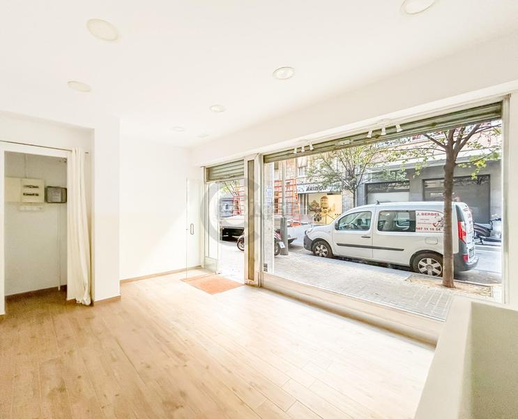 Foto 4cd654eb-d916-4d49-9c67-7525659ff7f5. Lloguer local comercial a Sant Gervasi - Bonanova Barcelona