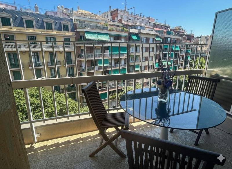 Foto 7ac6f850-6f65-49dd-a36c-40c0792a01e7. Rent flat with heating in Sant Antoni Barcelona