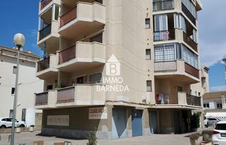 Pis  Punta de mig. Apartamento primera planta con baños