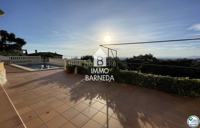 Foto c93ff3ed-720e-49c5-bd21-482c5e8809b4. Casa amb calefacció aparcament piscina a Nord Roses