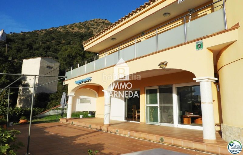 Foto e2683cbd-5d5a-4ede-996c-10ded399bf93. Casa amb calefacció aparcament piscina a Nord Roses